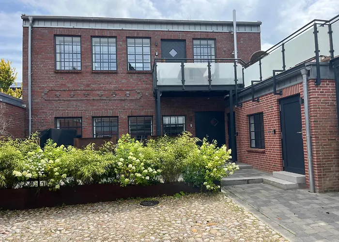 Grosses Grachtenhaus - Simmerdeis An Der Gracht